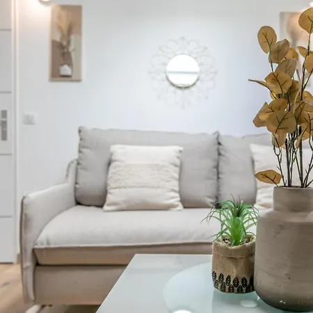 Mba Splendide Appart-montreuil 3-proche Vincennes Apartment