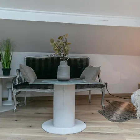 Mba Splendide Appart-montreuil 3-proche Vincennes Apartment *